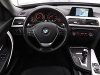 tweedehands BMW 318 3-SERIE GT d Executive | 1e eigenaar | Panoramadak | Navigatie | Trekhaak | Climate control | Xenon | PDC | Cruise control