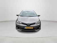 tweedehands Toyota Auris 1.8 Hybrid Dynamic Ultimate **NAVIGATIE/ 36 MAANDEN GARANTIE**