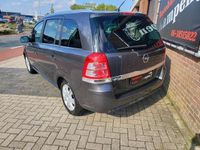 tweedehands Opel Zafira 1.8 Cosmo