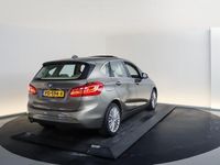 tweedehands BMW 218 2-SERIE Active Tourer i High Executive | Panoramadak | Parkeercamera | Head-up display | Stoelverwarming