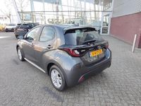 Occasion Toyota Yaris Hybrid Active 116 PK (85 kW) 2024 Grijs Hatchback