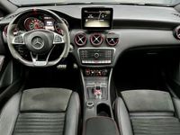 tweedehands Mercedes A45 AMG AMG 4MATIC PANO HARMAN KARDON STOELVERWARMING SPORTUITLAAT MEMORY SEATS CAMERA DODEHOEKDETECTIE