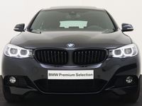 tweedehands BMW 320 3-SERIE Gran Turismo i High Executive M Sport Automaat / Panoramadak / Achteruitrijcamera / Sportstoelen / Adaptief M onderstel / Park Assistant / LED / Navigatie Professional