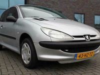 Occasion Peugeot 206 75 PK (55 kW) 2002 Grijs Hatchback