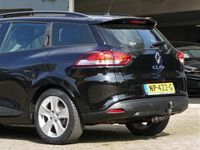 tweedehands Renault Clio IV Estate 1.2 118 pk AUTOMAAT | navigatie | trekhaak | parkeersensoren