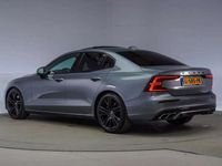 tweedehands Volvo S60 2.0 T4 211PK R-Design Aut. [ Pano Navi Leder Trekhaak ]