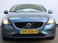 tweedehands Volvo V40 1.6 T3 Kinetic | Camera | Cruise Control | Parkeersensor | LED | 16"Lmv