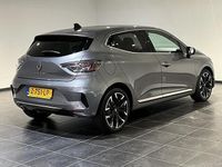Occasion Renault Clio V Techno 91 PK (66 kW) 2024 Grijs Hatchback