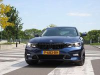 tweedehands BMW 330 i Sport Line Dealer Onderhouden