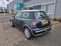 tweedehands Mini Cooper 1.6 Pepper Airco Bj:2002