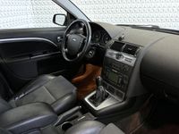 tweedehands Ford Mondeo 1.8-16V Platinum Stoelverwarming + Navigatie + Cruise control