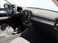 tweedehands Volvo XC40 T2 129PK AUT8 Momentum Park assist achter Verwar