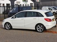 Occasion Mercedes B180 Prestige 109 PK (80 kW) 2014 Wit MPV