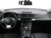 tweedehands Lexus CT200h 