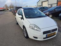 tweedehands Fiat Grande Punto 1.4-16V Edizione Lusso 3-deurs Airco Bj:2009 NAP!