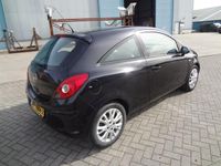 tweedehands Opel Corsa 1.4-16V Business