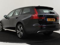 tweedehands Volvo V60 CC B5 (M-HYBRID) AWD ULTIMATE *FULL OPTIONS* -PANO.DAK|B&W-AUDIO|TREKHAAK|MASSAGE|360CAM