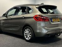 tweedehands BMW 218 Active Tourer 218i Essential Executive