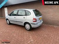 Occasion Renault Scénic 107 PK (78 kW) 2001 Grijs MPV