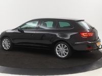 tweedehands Seat Leon 1.5 TSI Xcellence Intense | DSG | Trekhaak | Carplay | Keyle