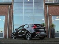 Occasion Volvo V40 R-Design 122 PK (89 kW) 2016 Zwart Hatchback