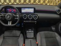 tweedehands Mercedes A200 A-KLASSEAMG 150pk Facelift Panoramadak Night pakket 360 camera Widescreen Multibeam Sfeerverlichting 19" LMV