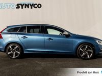 tweedehands Volvo V60 T3 152 Pk Geartronic R-Design | Trekhaak | 18 inch