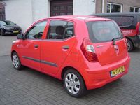 Occasion Hyundai i10 69 PK (50 kW) 2012 Rood Hatchback
