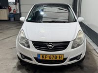 Occasion Opel Corsa Selection 80 PK (58 kW) 2009 Wit Hatchback