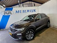 tweedehands VW T-Roc 1.5 TSI Style / Navi / Trekhaak / Camera / NL Aut