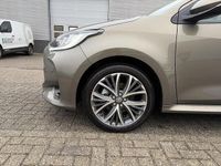 Occasion Toyota Yaris Executive 131 PK (96 kW) 2024 Groen Hatchback