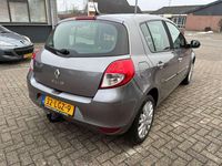 Occasion Renault Clio II Dynamique 75 PK (55 kW) 2010 Grijs Hatchback