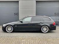 Occasion BMW 330 Executive 231 PK (169 kW) 2006 Zwart Stationwagen