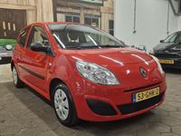 tweedehands Renault Twingo 1.2 Authentique/N.A.P/APK 01-2025/BOEKJES/