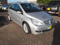 tweedehands Mercedes B200 airco serevice boekje volledig ingevuld