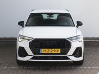 tweedehands Audi Q3 35 TFSI S Line | S-Line | Trekhaak | Matrix LED |