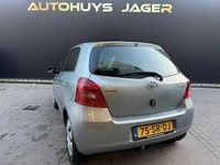 Occasion Toyota Yaris Sol 87 PK (63 kW) 2006 Grijs (metallic) Hatchback