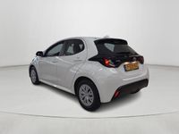 tweedehands Toyota Yaris 1.5 Hybrid Active | 25.240 km | 2022 | Hybride Benzine