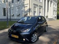 Occasion Toyota Aygo X-play 69 PK (50 kW) 2014 Blauw Hatchback