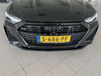 Occasion Audi RS6 S-Line 601 PK (442 kW) 2021 Zwart, metallic lak Stationwagen