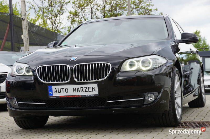 Czarny Używany 2012 BMW 530 Kombi | 57 700 zł (Uczciwa cena) - Obraz 1/4