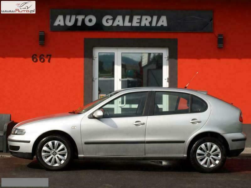 Srebrny (metalik) Używany 2004 Seat Leon Hatchback | 12 000 zł (Uczciwa cena) - Obraz 1/4
