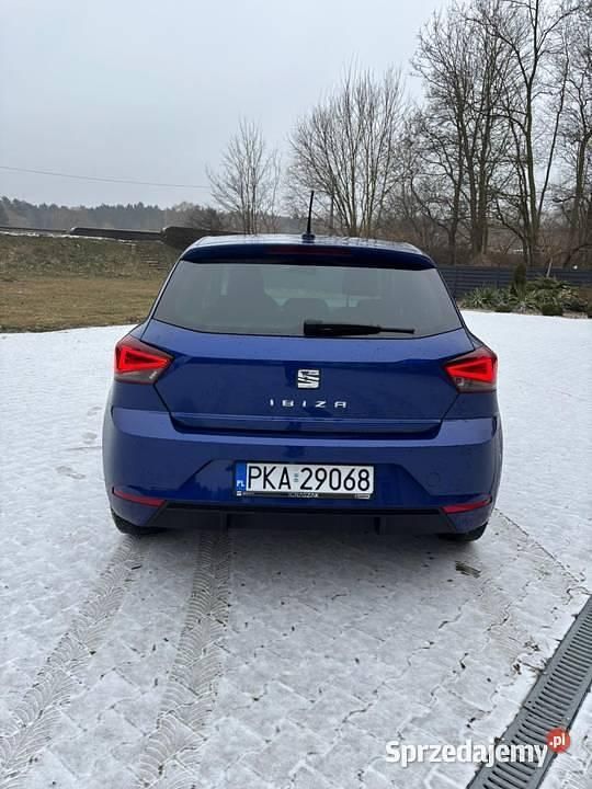Używany Seat Ibiza 2021 Niebieski Hatchback