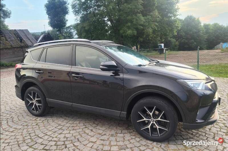 Używany 2016 Toyota RAV4 SUV | 85 000 zł (Dość drogi) - Obraz 1/4