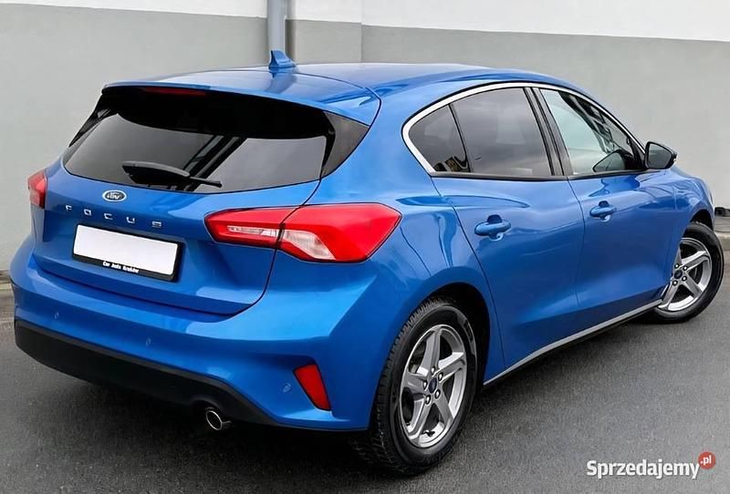 Używany Ford Focus Titanium 2018 Niebieski Hatchback