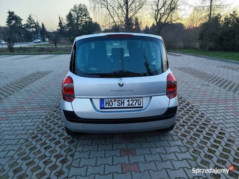Srebrny Używany 2008 Renault Modus Minivan | 11 200 zł (Dość drogi) - Obraz 1/4