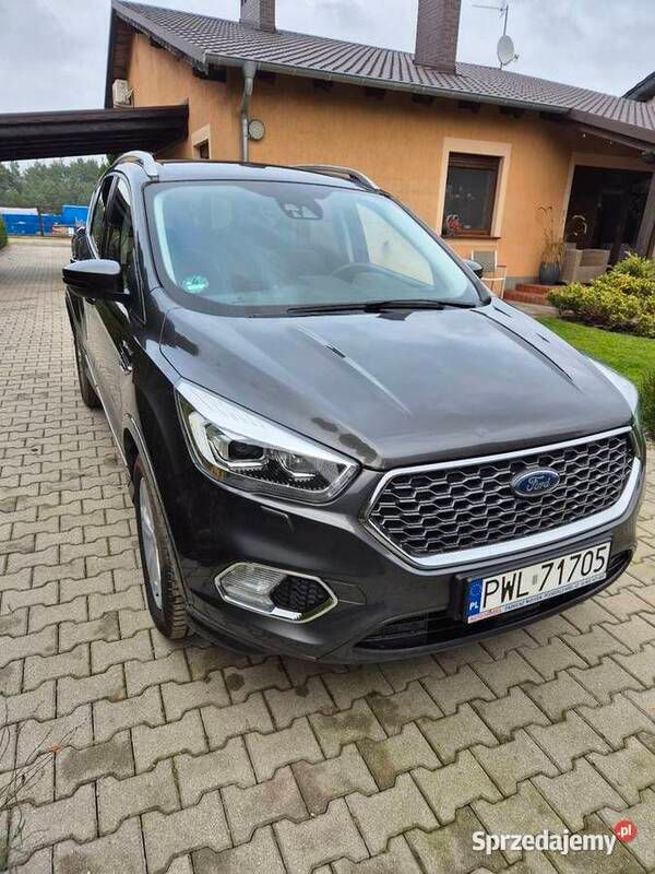 Szary Używany 2019 Ford Kuga Vignale SUV | 71 900 zł (Uczciwa cena) - Obraz 1/4