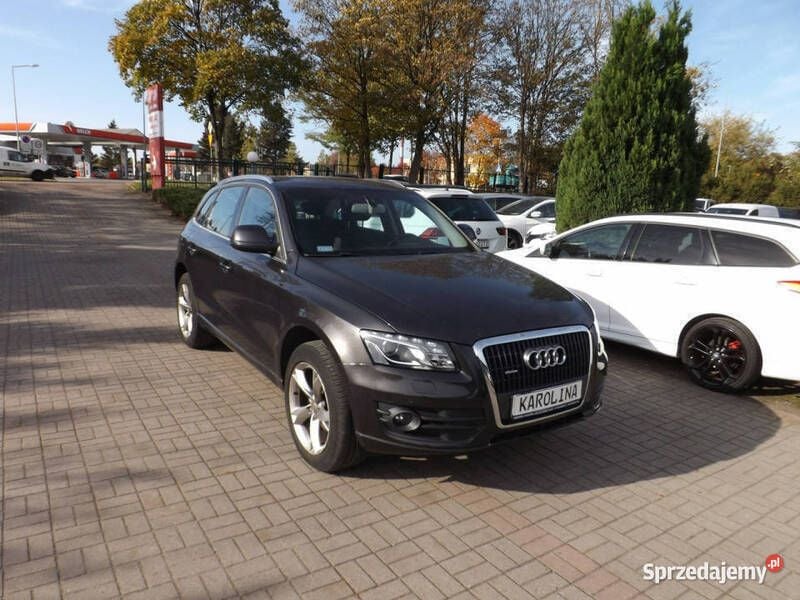 Czarny Używany 2010 Audi Q5 Premium SUV | 42 900 zł (Dobra cena) - Obraz 1/4