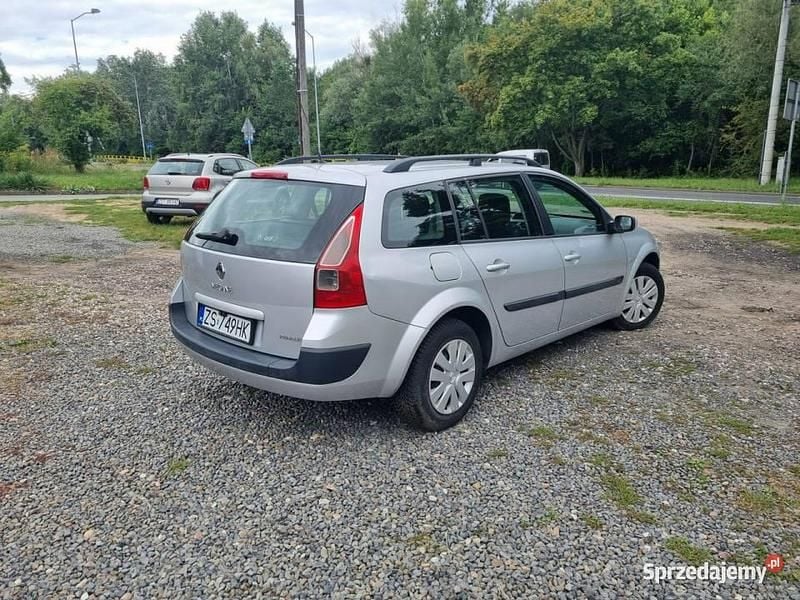 Używany Renault Mégane GrandTour 86 KM (63 kW) 2006 Srebrny Kombi