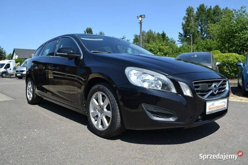 Czarny Używany 2011 Volvo V60 Kombi | 34 900 zł (Super Cena) - Obraz 1/4